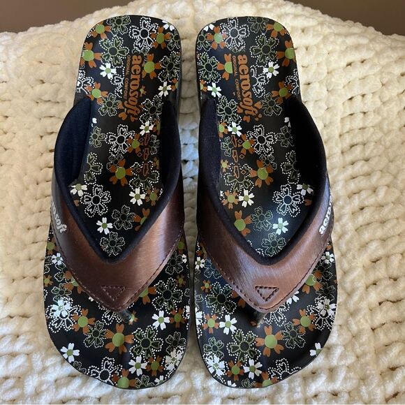 Aerosoft Annette Women's Brown Floral Thong Sandals Size 36/Size 6 - Picture 8 of 13